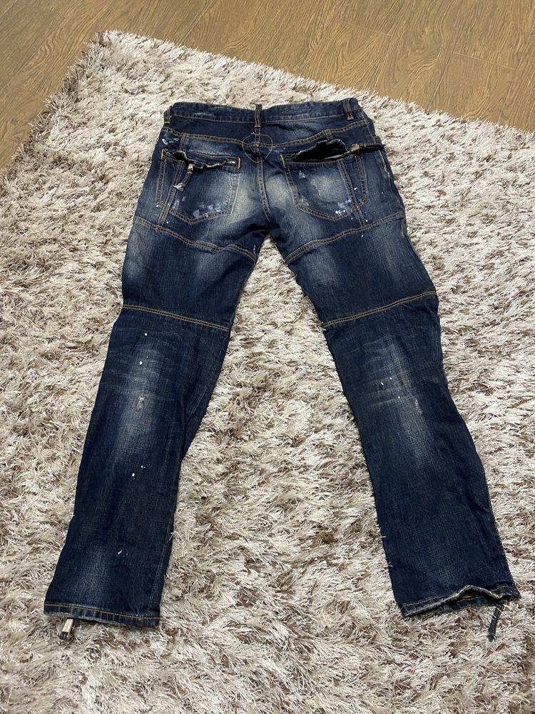 Blugi dsquared2  (dsquared2 jeans)
