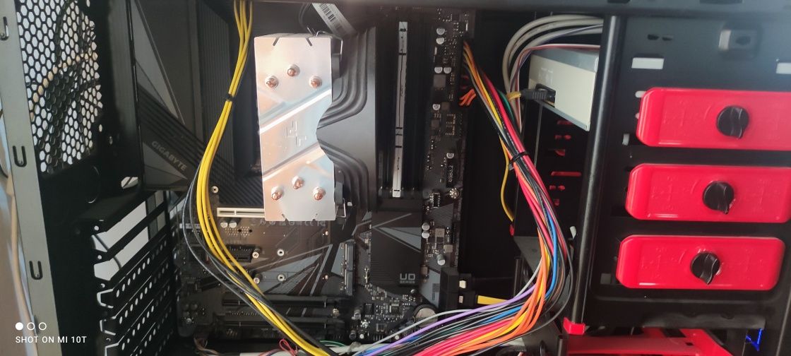 Компьютер i3 3.30Ghz, ОЗУ 16 гб DDR5, SSD NVME 240, HDD 1