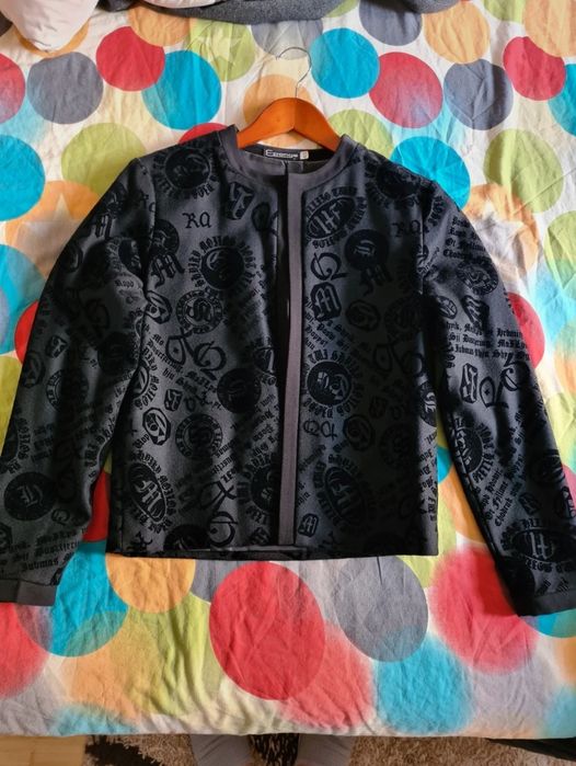 Jacheta eleganta marimea 40