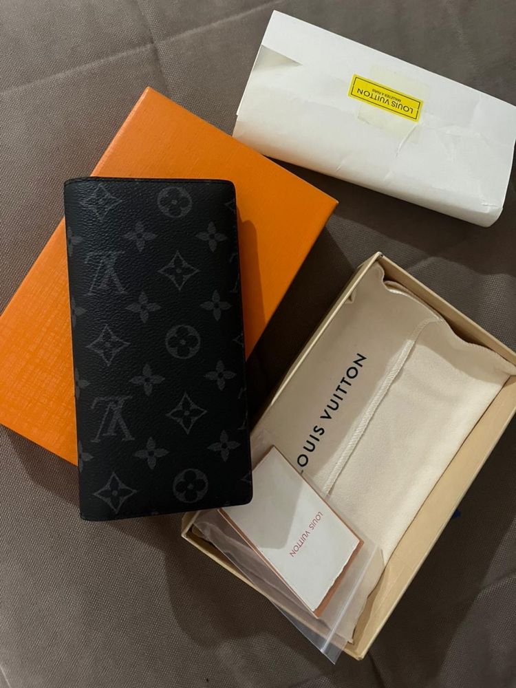 LV louis Vuitton кошелек