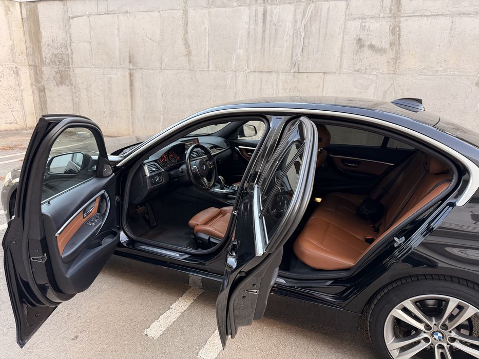 BMW 320d 190cp Sport-line/Harman Kardon/Led/Navi mare