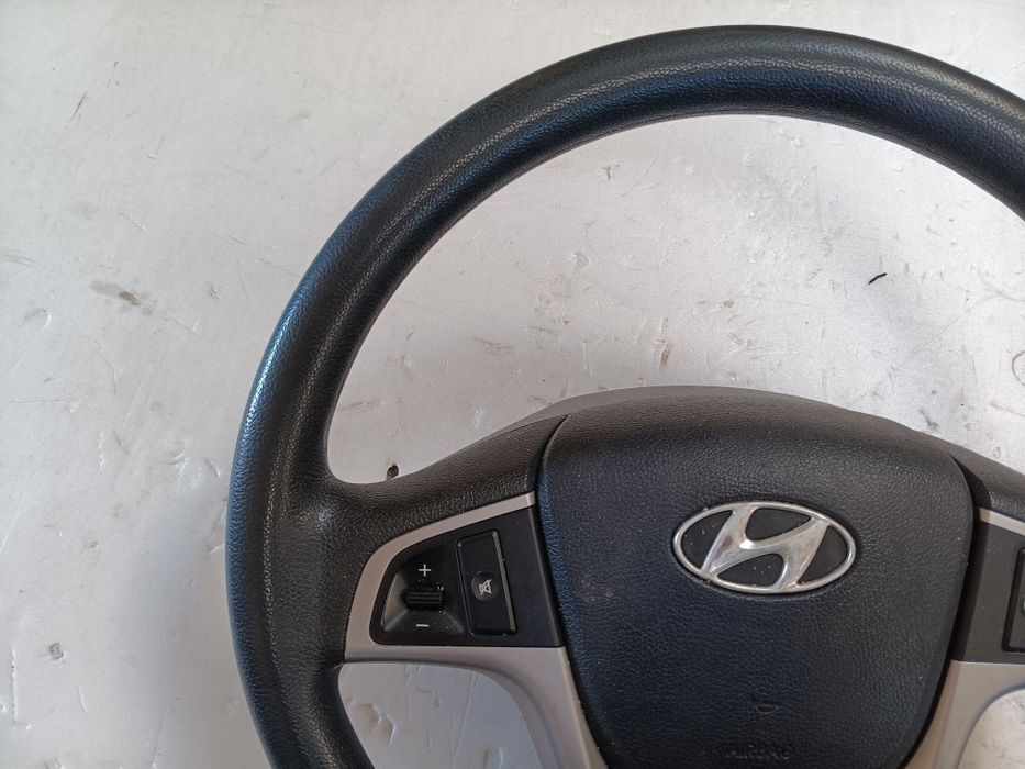 Волан и Airbag за Hyundai i20 / Хюндай и20 еърбег