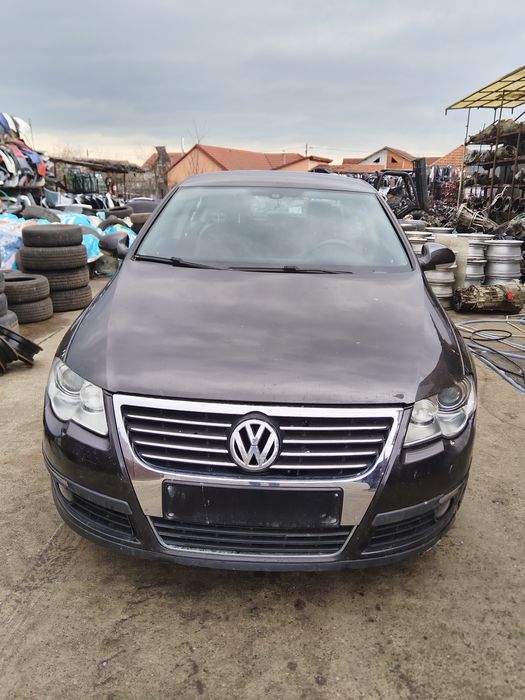 Far/faruri XENON stanga/dreapta Vw Passat B6 an 2005-2010 ( EUROPA )