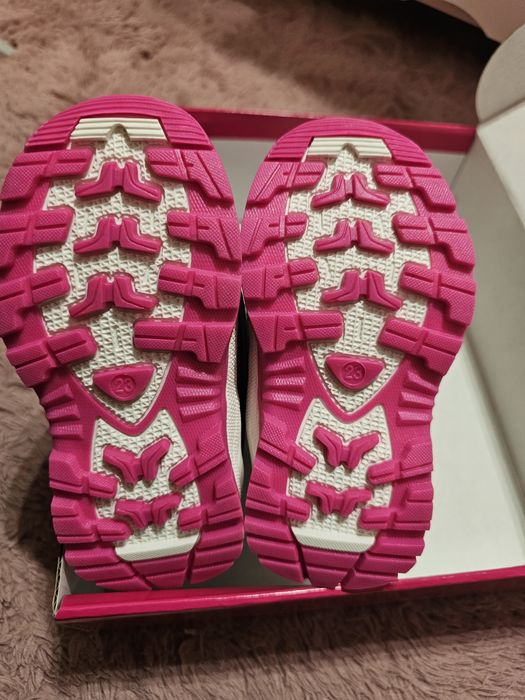 Agatha Ruiz de la Prada. Детски Апрески