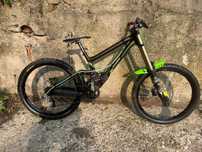 Downhill Banshee MK2
