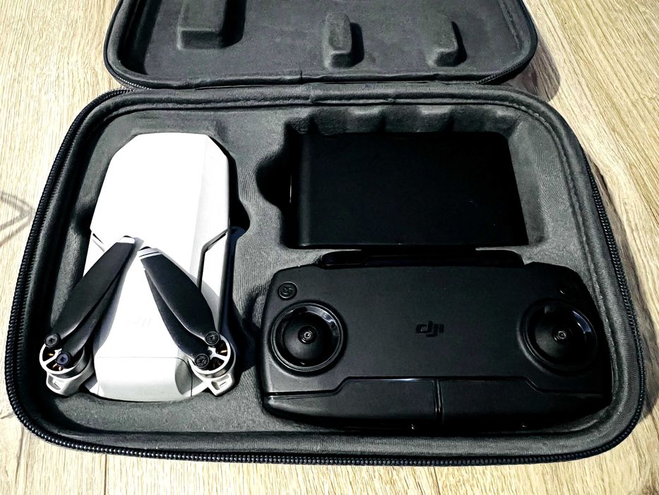 Drona DJI Mini 2,7K