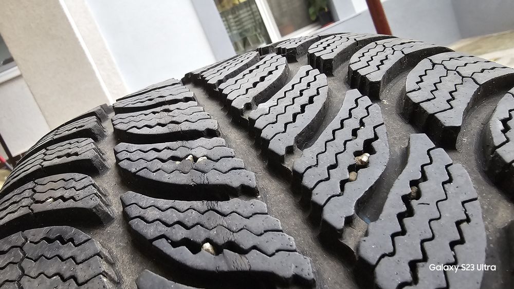 Cauciucuri iarna cu jante de tabla 5*112 (grupul VAG)