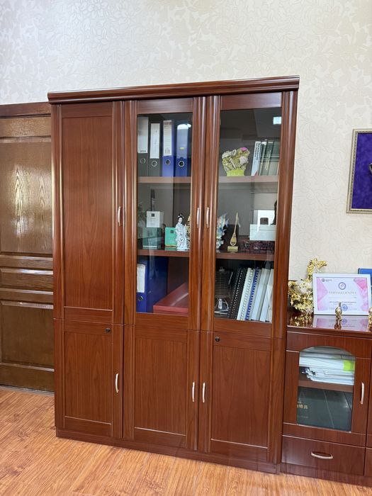 Премиальная китайская стенка для офиса.