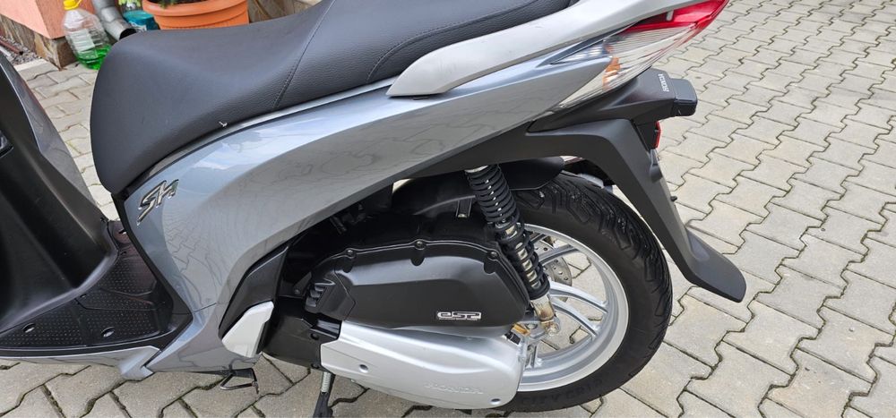 Honda Sh 125 anul 2013
