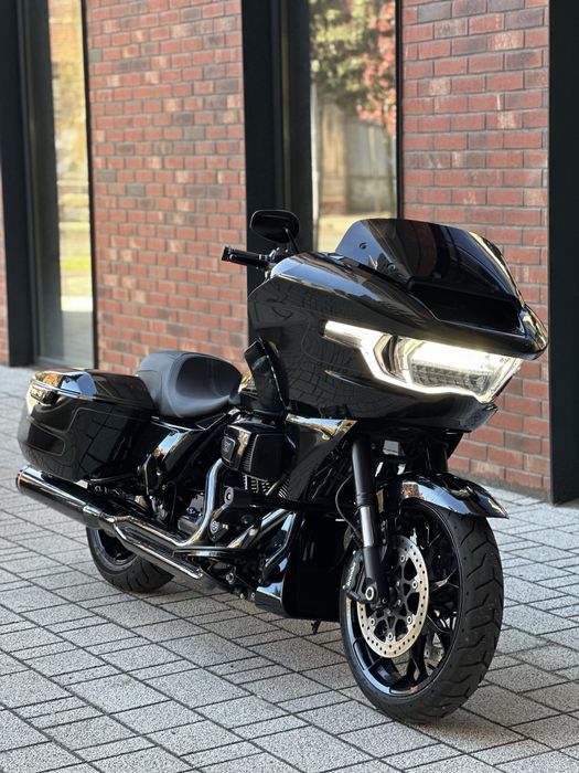 Harley Davidson FLTRXSE Road Glide CVO 2023