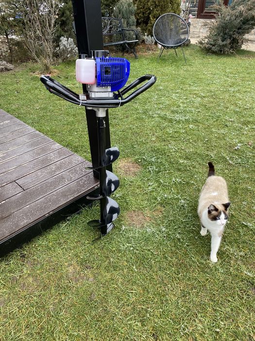 Inchiriez masinuta tuns iarba, motoburghiu, motocoasa