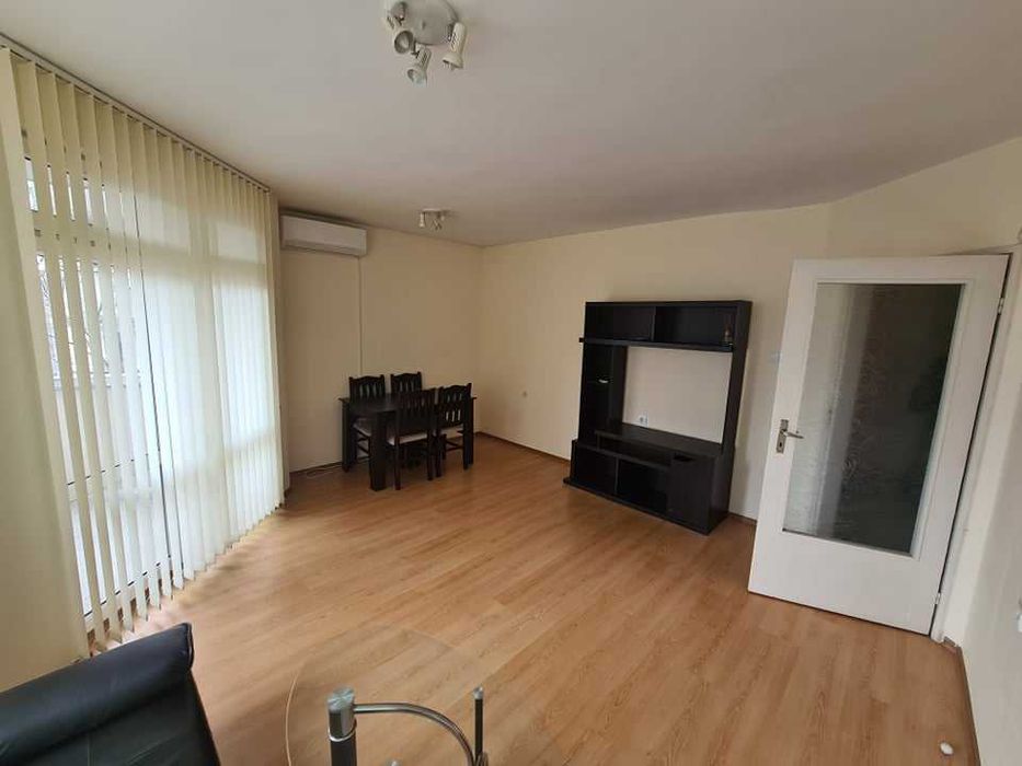 Дава се под наем Тристаен апартамент в Бургас, Възраждане - 80 кв.м за 408 € - Снимка #8