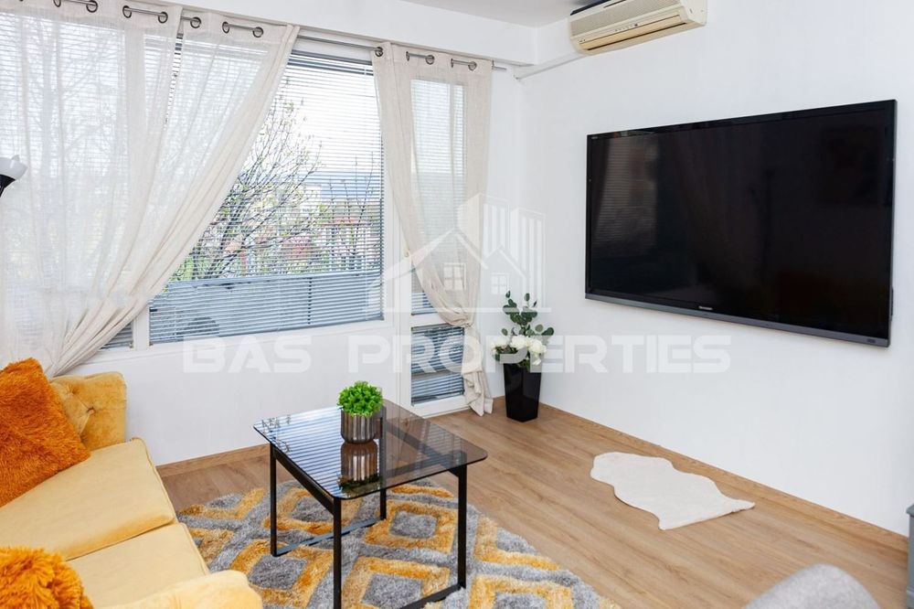 Продава се Двустаен апартамент в София, Дружба 1 - 78 кв.м за 2436 €/кв.м - Снимка #1