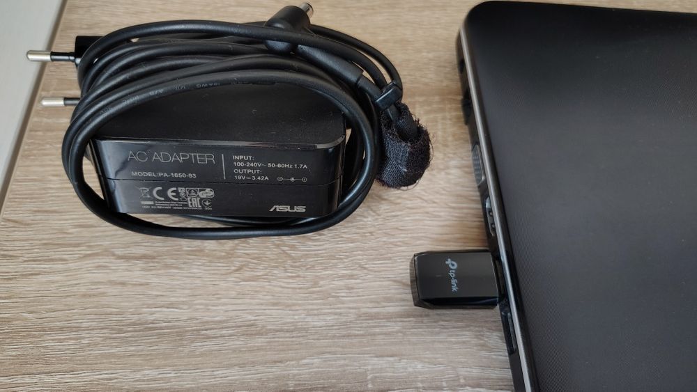 Laptop Asus X555L - Windows 11