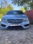 Dezmembrez mercedes e class