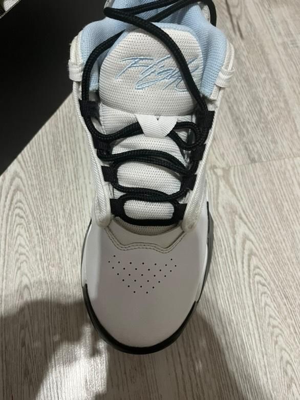 Jordan max aura 4 (originali)