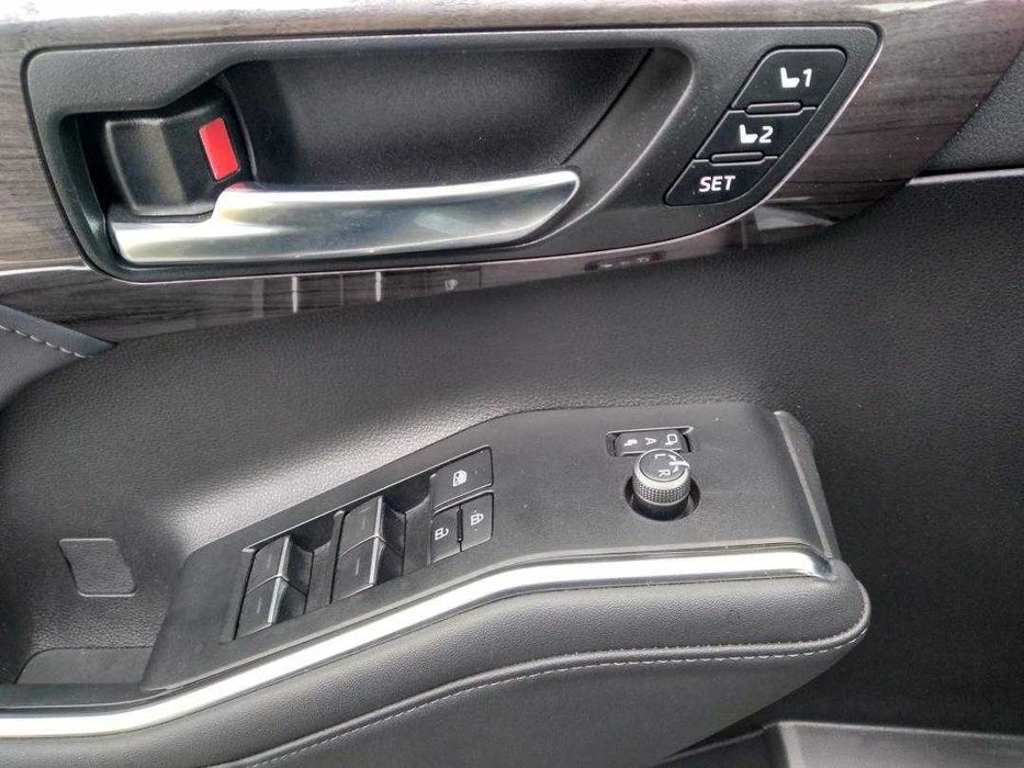 HIGHLANDER 2,5 Hybrid AWD Exclusive Pearly  11,2022