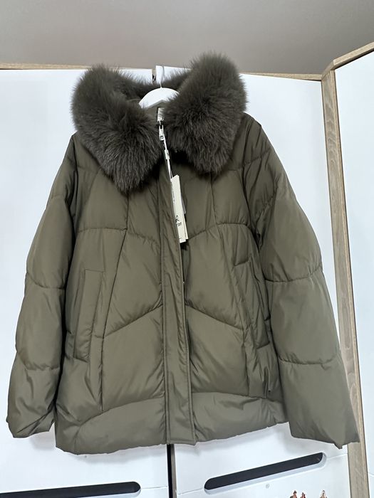 Продам зимнюю женскую куртку