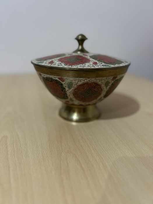 Bomboniera din metal