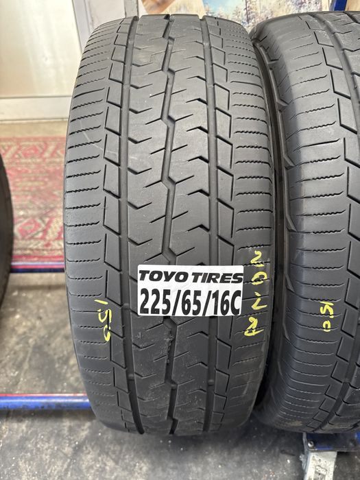 225/65/16C Toyo vara