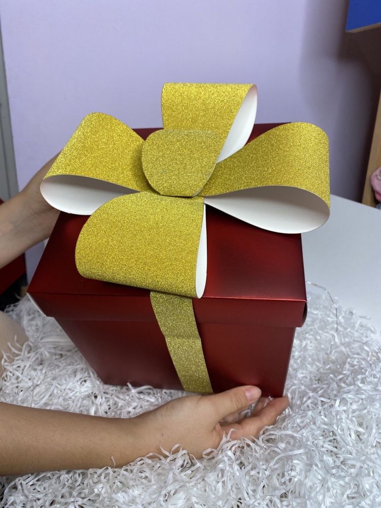 Продам подарочные коробки