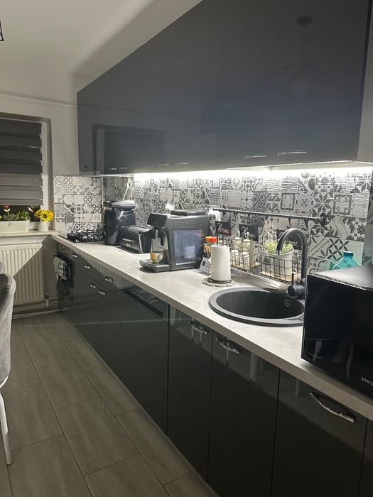 Apartament cu 4 camere