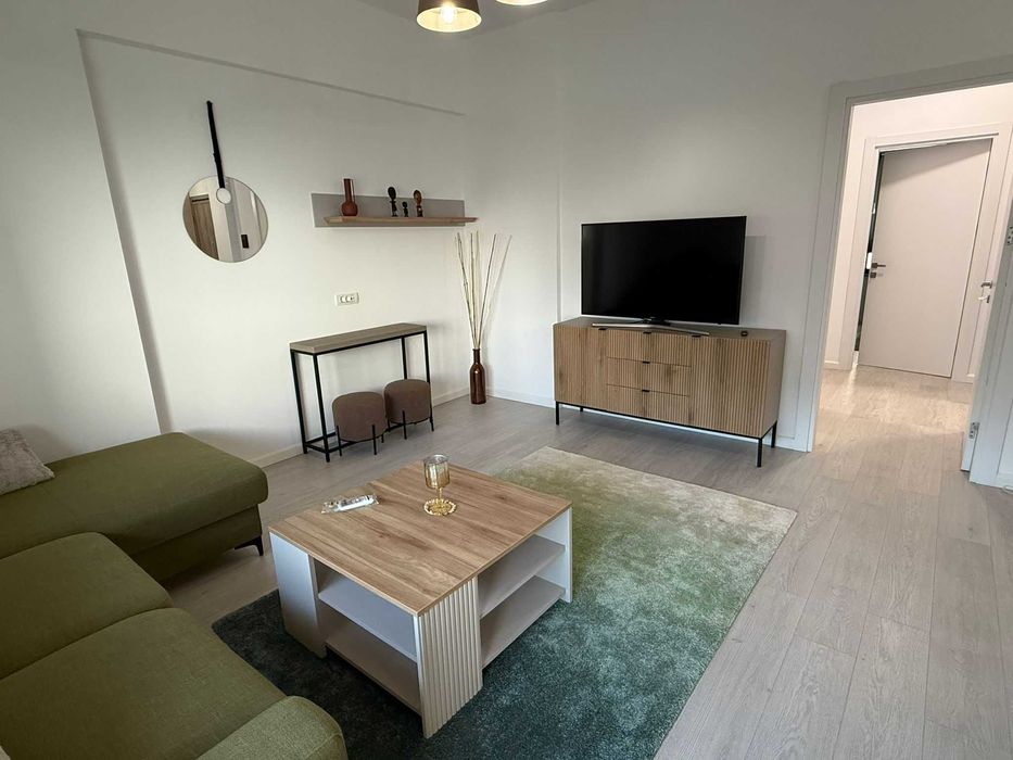 Proprietar inchiriez apartament 2 camere NOU Marriott, Parlament
