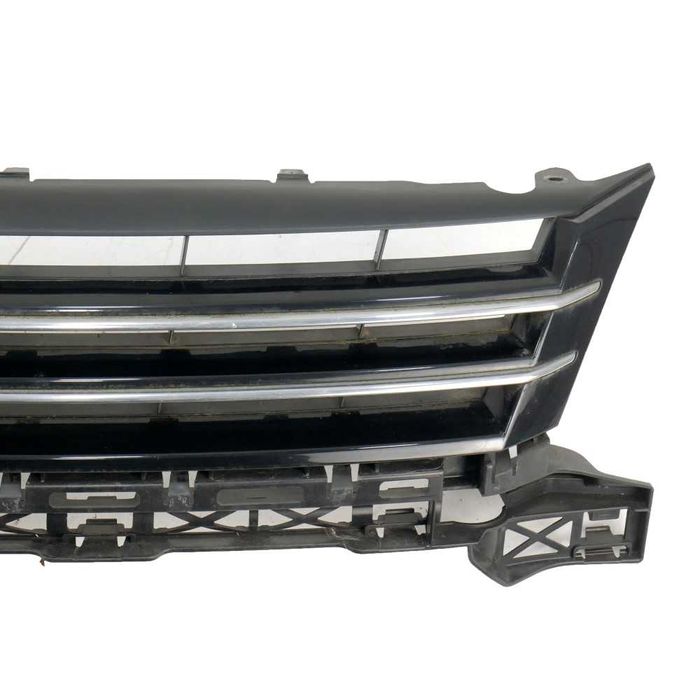 Решетка Volkswagen Touran II 2011-2015 ID:145672