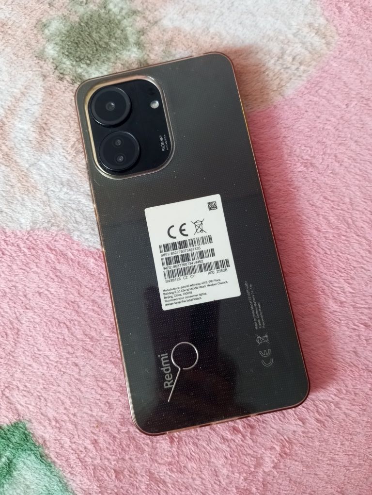 Продам Redmi 13C