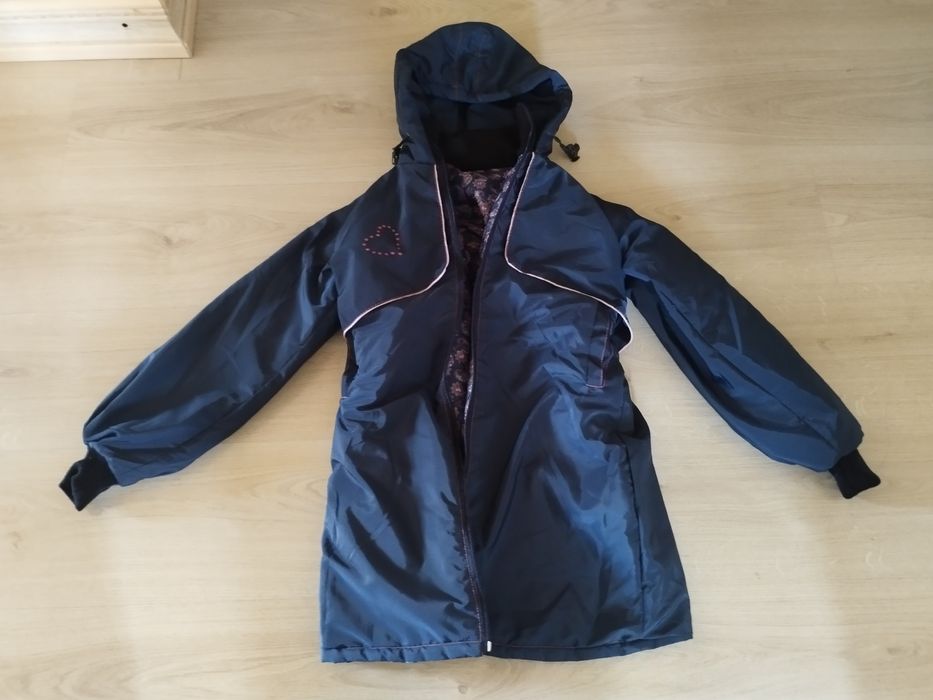 Куртка осенний весенний сезон для девочки 7-8 лет