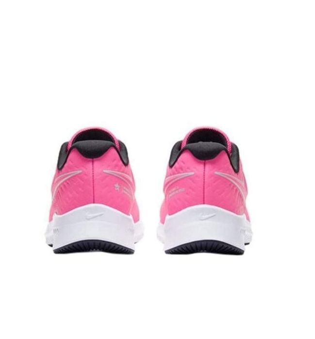 Reducere Adidasi Nike