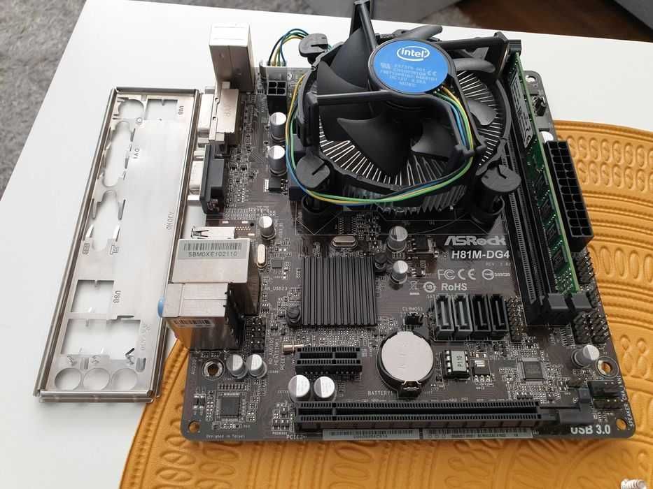 Placa de baza ASRock INTEL