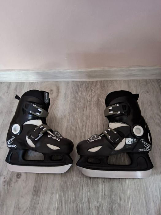 Patine negre reglabila mar.27-30