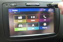 Harta GPS MEDIANAV 3 vers 2025 Dacia Logan Sandero Duster Clio Romania
