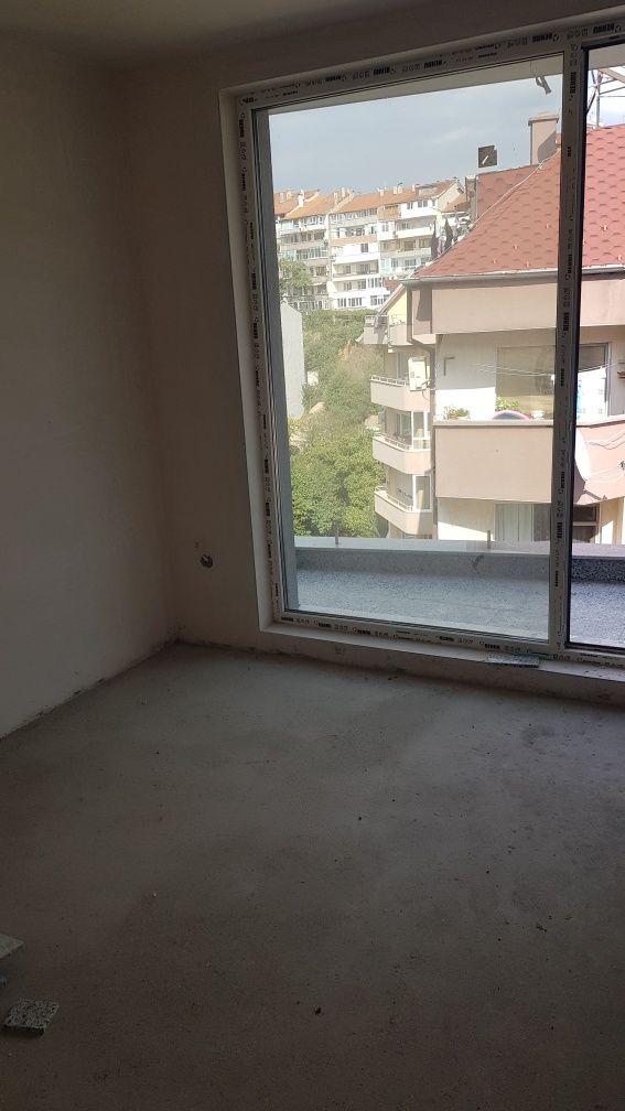 Продава се Тристаен апартамент в Благоевград, Освобождение - 91 кв.м за 900 €/кв.м - Снимка #10