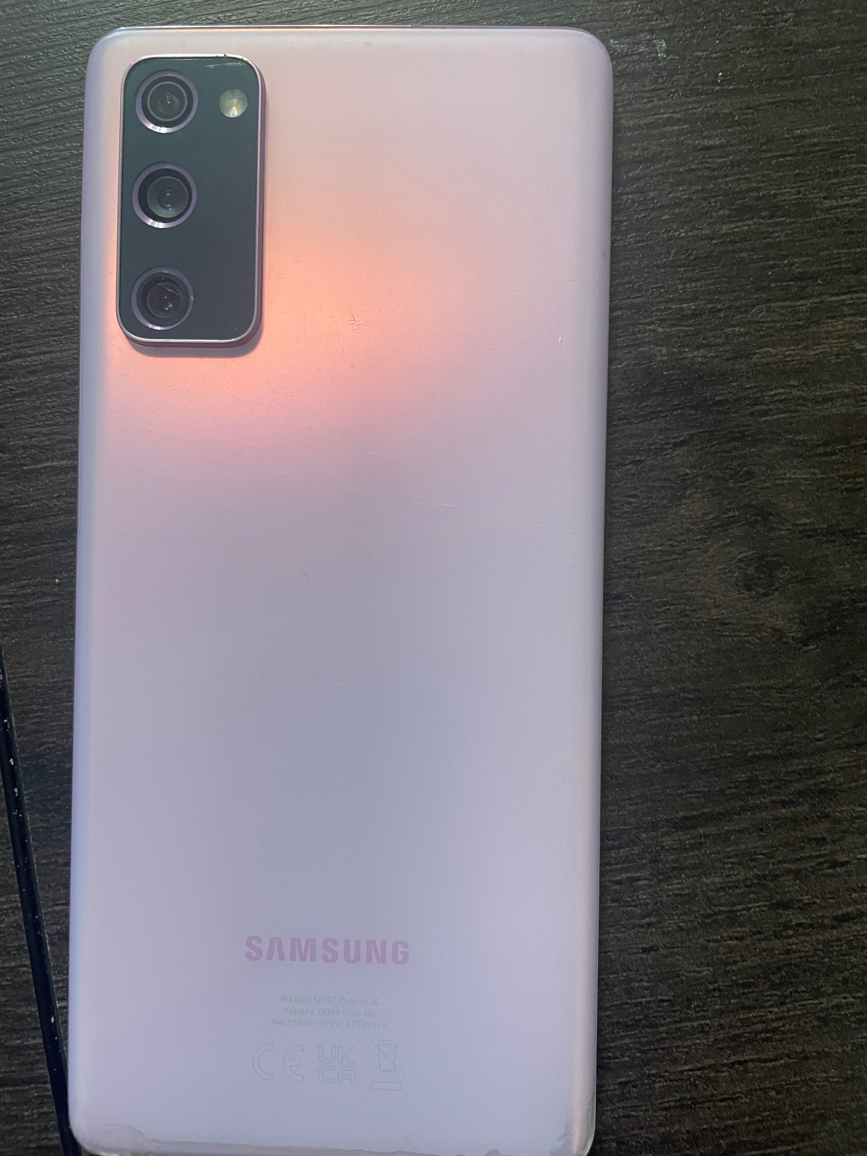 Samsung S20FE използван