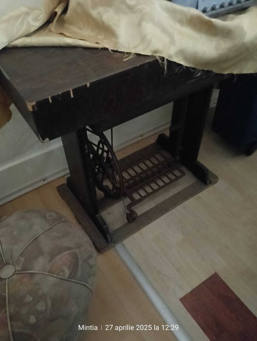 Masina de cusut in stare buna de functionare