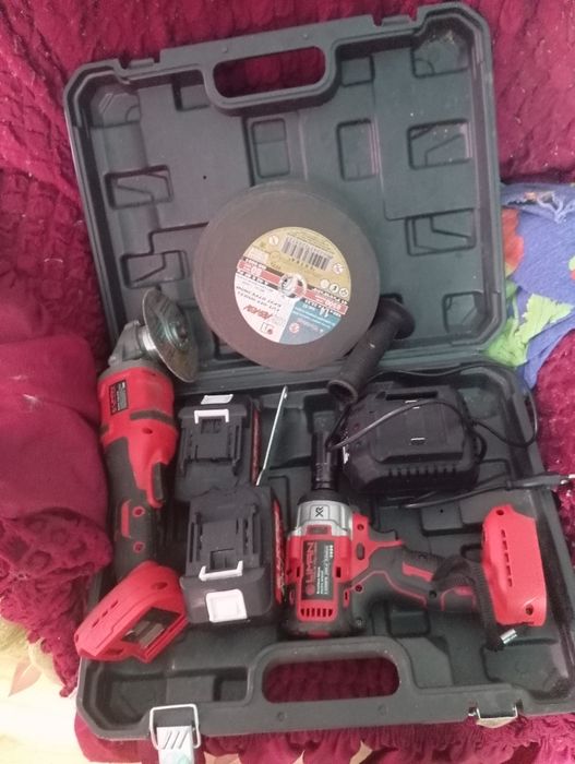 Продам Болгарку ,Акомуляторная