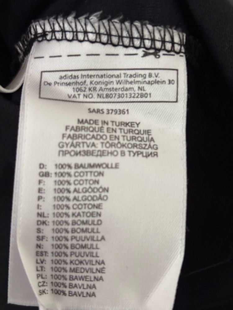 Tricou original Adidas  - marime S/M - impecabil
