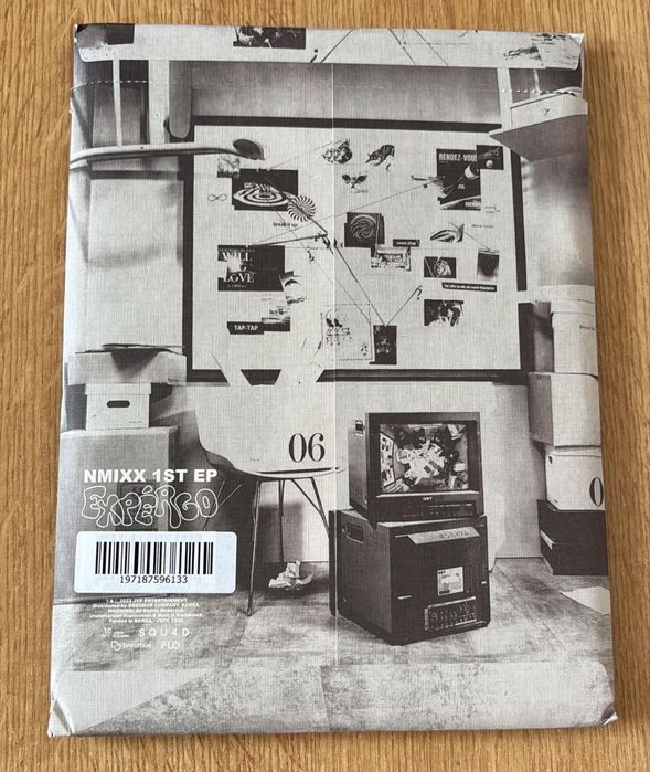 Kpop Album NMIXX- Exprego