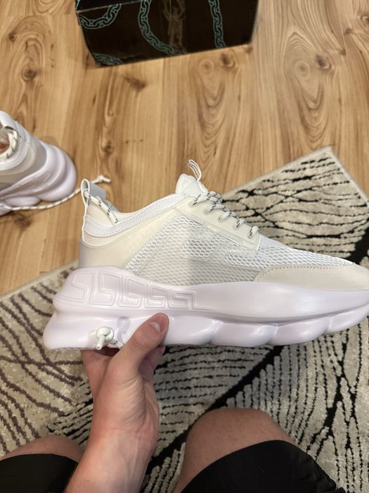 adidasi versace chain reaction
