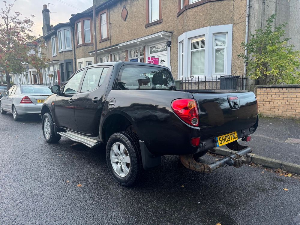 Mitsubishis L200 2.5 DI-D 2.5 DI-D 2009