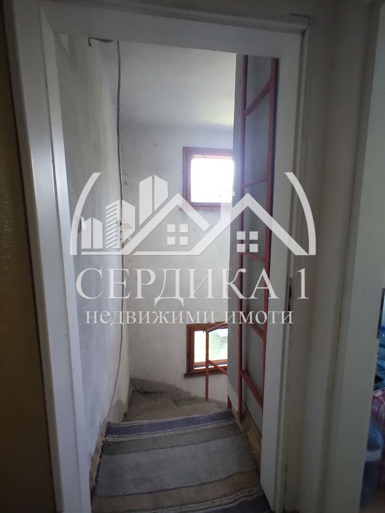 Продава се Къща в с. Мало село, Област Кюстендил - 136 кв.м за 470 €/кв.м - Снимка #2