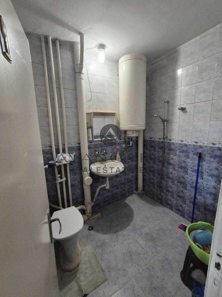 Продава се Двустаен апартамент в Пловдив, Център - 49 кв.м за 2498 €/кв.м - Снимка #7