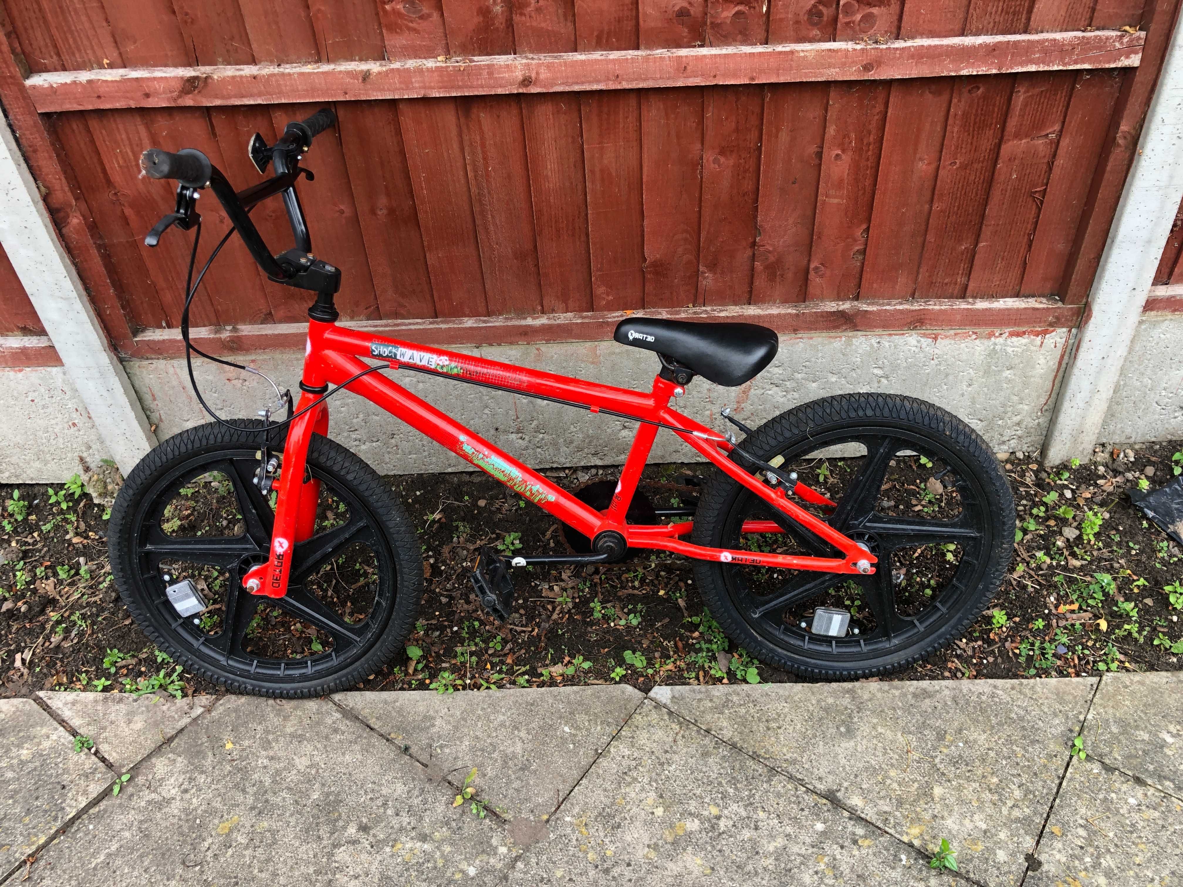 Велосипед BMX X-Rated Shockwave 20 инча
