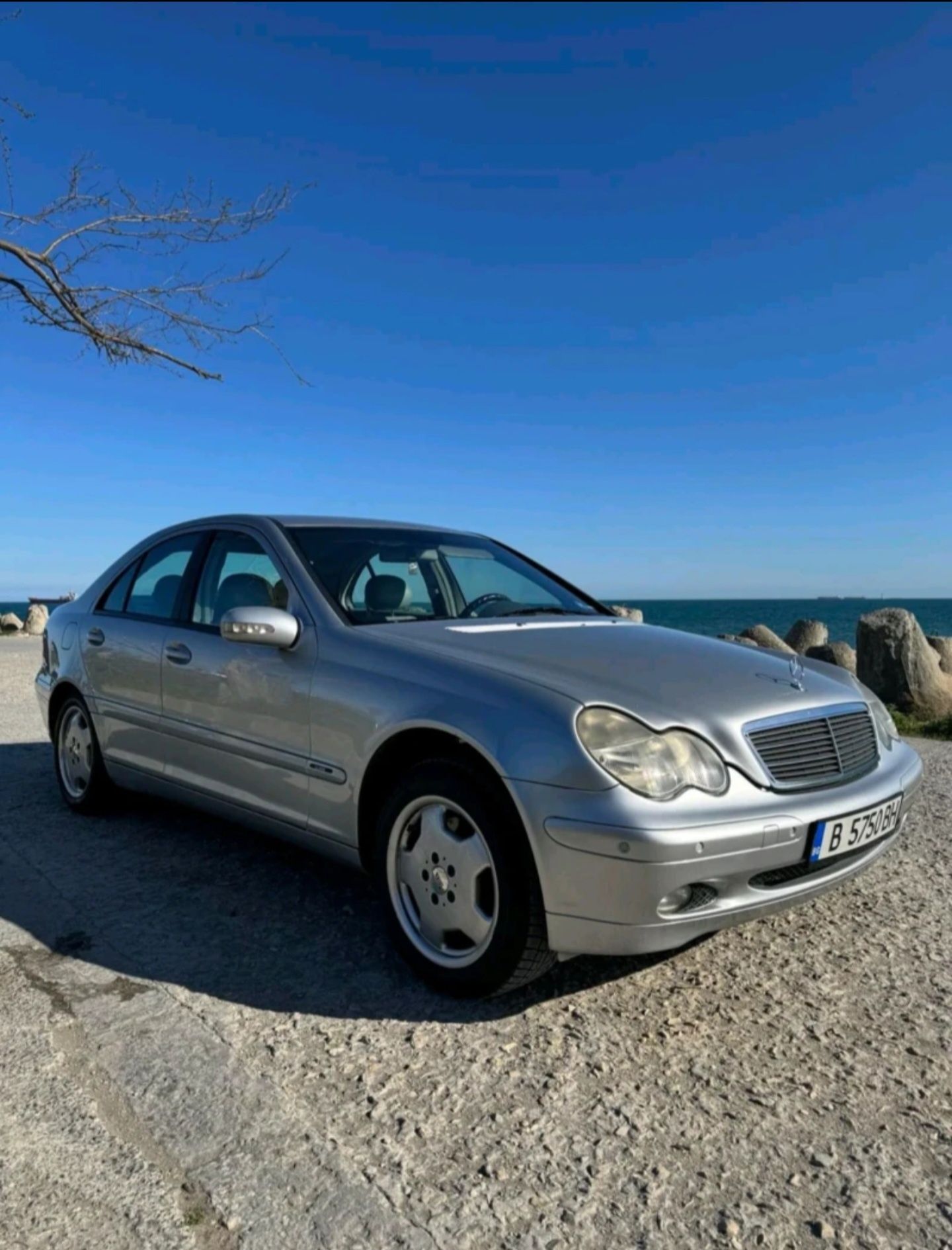Mercedes-Benz C 240