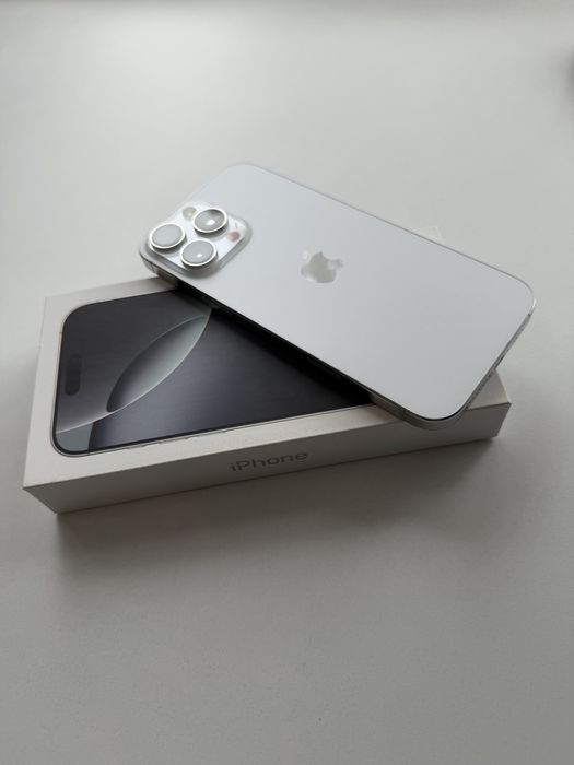 iPhone 16 Pro Max 256GB – С гаранция 2 години от Yetell