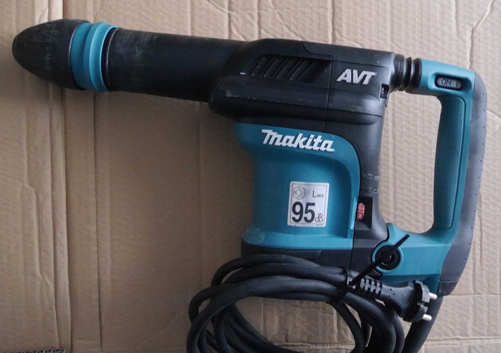 Makita HM0871C – Ciocan demolator profesional