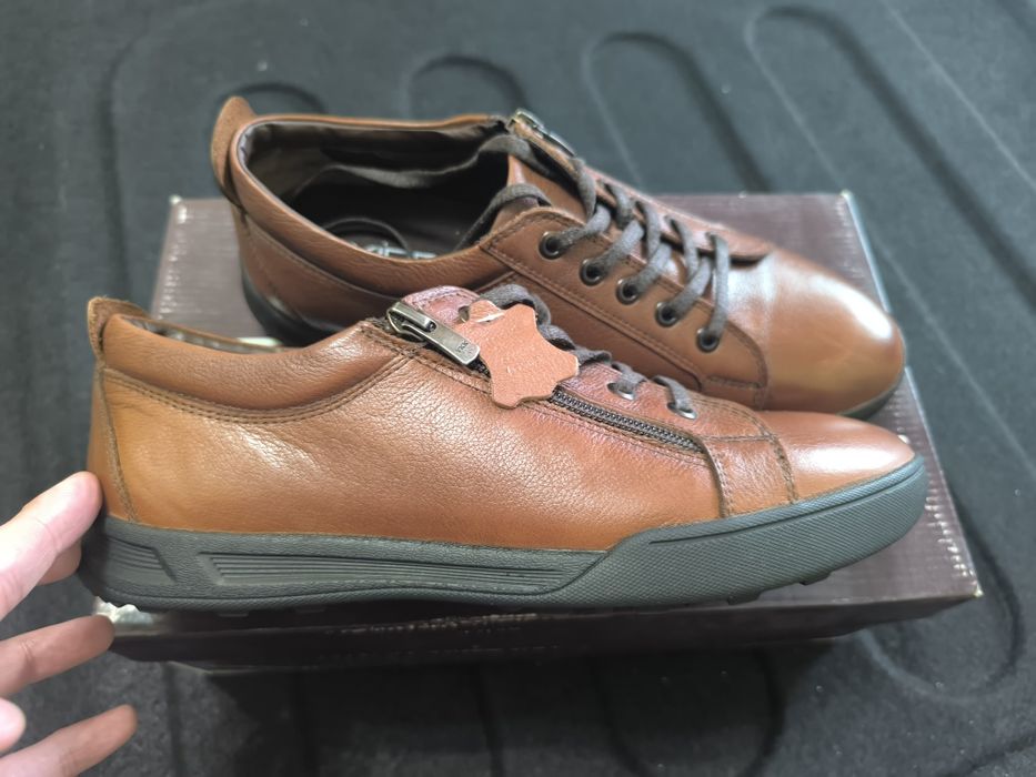 Кожаный обувь фирмы Oxide  размер 40
