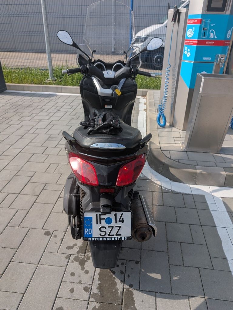 Yamaha xmax 250 an 2011
